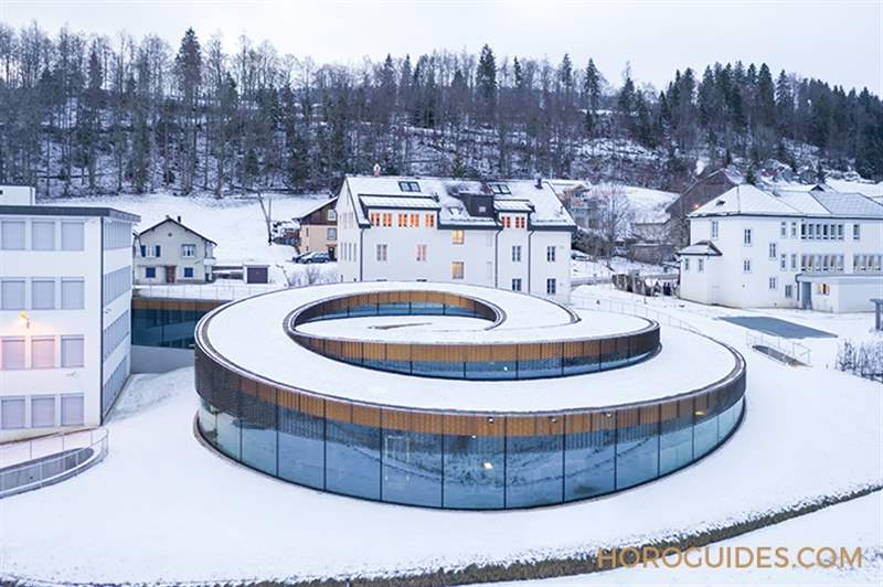 AUDEMARS PIGUET - 踏過現(xiàn)代與過去的層層螺旋，走進愛彼博物館的鐘表星系