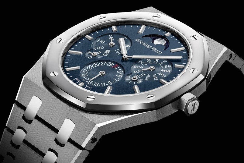 最后又回到Royal Oak的懷抱,如果介紹愛彼,只說皇家橡樹,而不說他們的萬年 最后又回到Royal Oak的懷抱,如果介紹愛彼,只說皇家橡樹,而不說他們的萬年