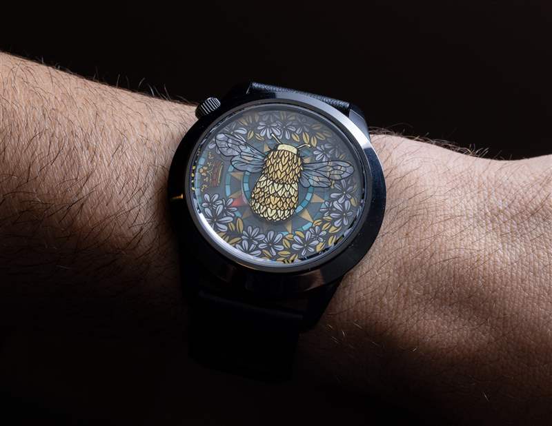 動手實踐：瓊斯先生觀看黃金時段慶祝英國花園