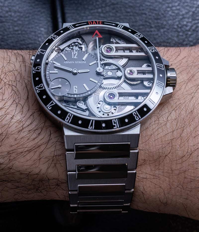 動(dòng)手操作：Armin Strom Orbit “Date On Command”手表