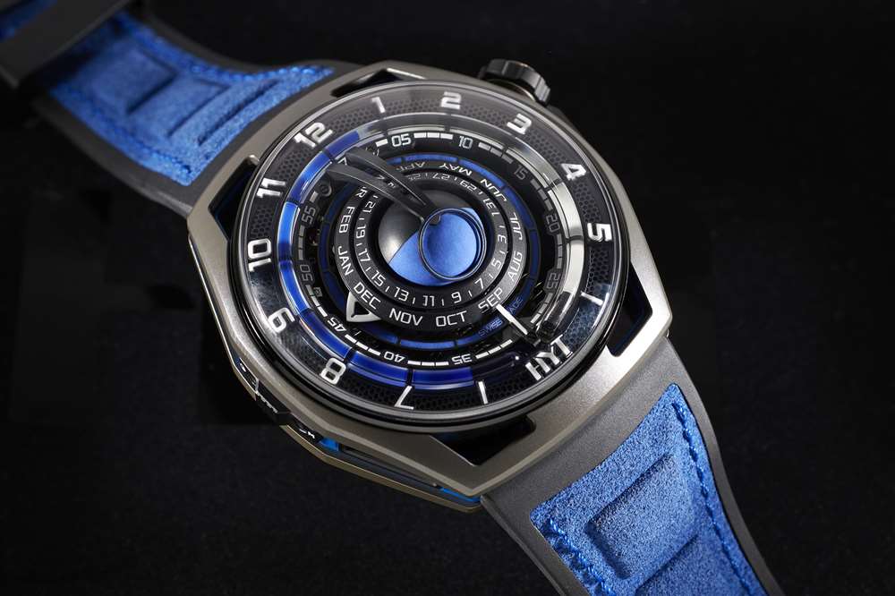 HYT超新星藍(lán)月跑者