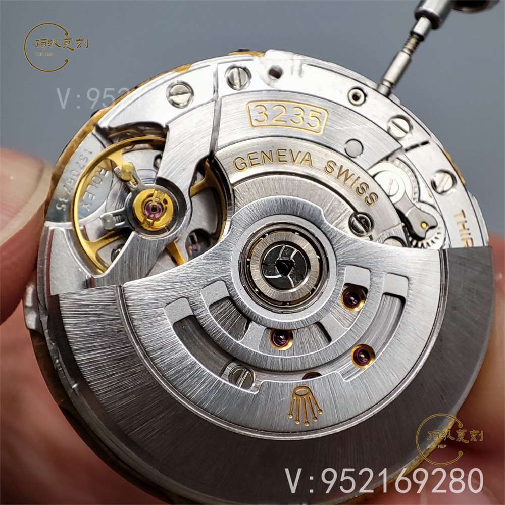 VS廠41日志「薄荷綠」色表盤126334-0028搭載VS3235機芯評測