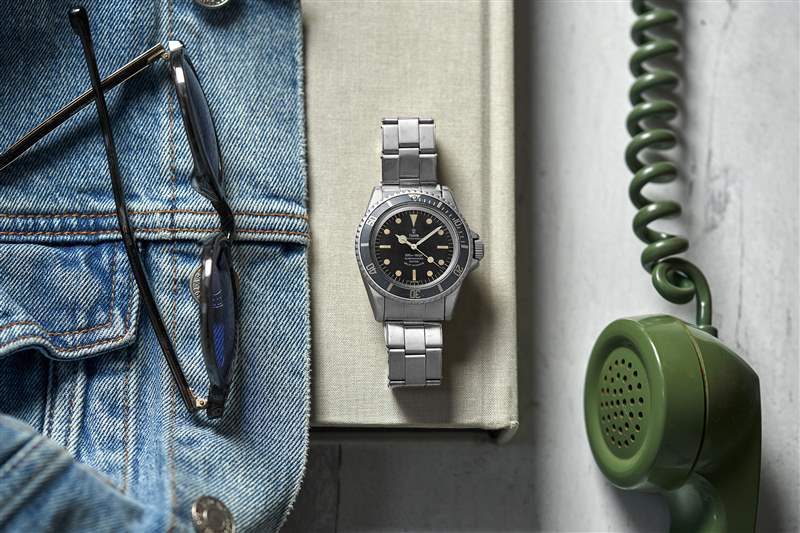 復(fù)古手表1967年的Tudor Submariner、1966年的Omega Speedmaster Professional“CB Case”和1940年代的Heuer Chronograph Ref.?345