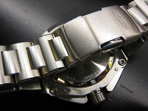 西鐵城Promaster分秒計時器“SST”1/1000秒比賽計時手表