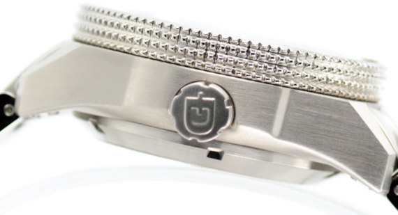 迪瓦斯Dievas經(jīng)典藍(lán)色腕表