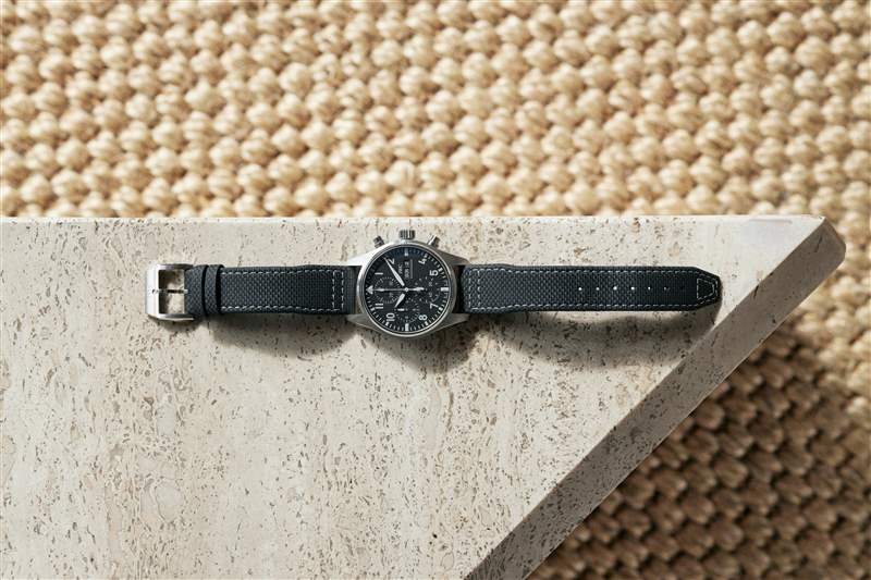 動手實踐限量版IWC計時碼表，帶有嚴肅的工具手表氛圍