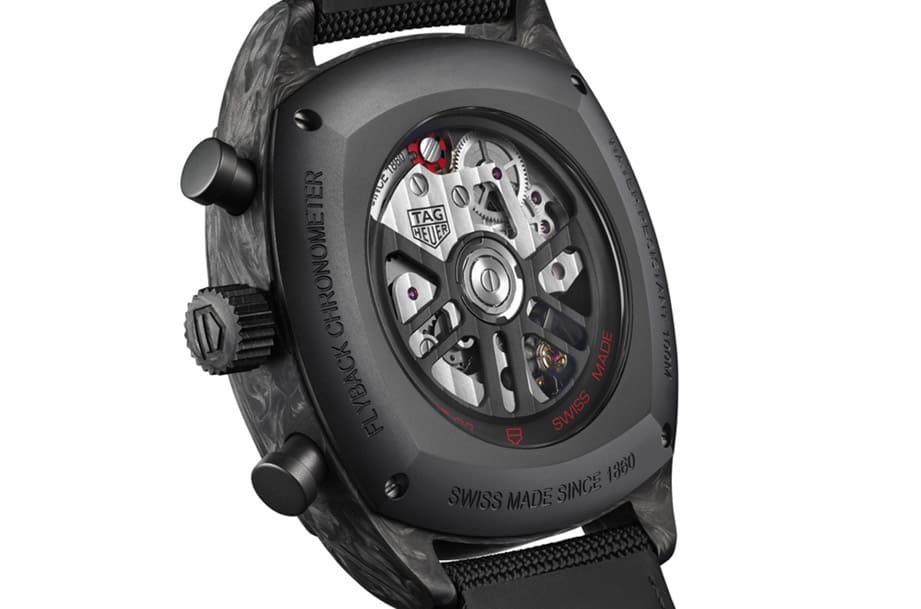 泰格豪雅經(jīng)典賽車表Monza回歸改用碳纖維表殼蛻變現(xiàn)代風(fēng)格