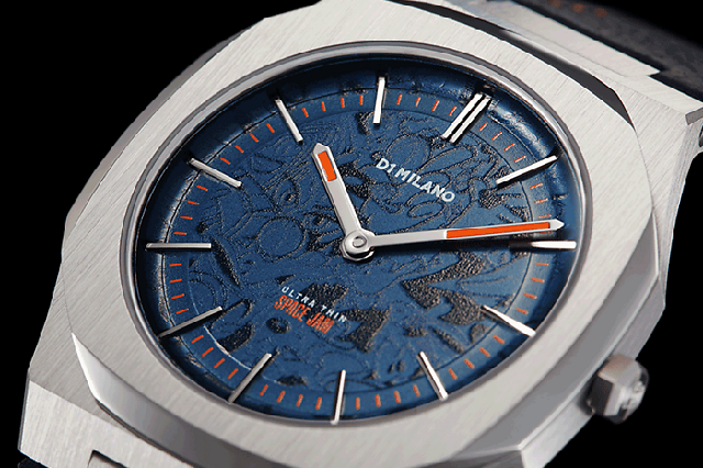 只是因?yàn)橛械谒目睢翱罩写蠊嗷@”手表。上帝幫助我們所有人