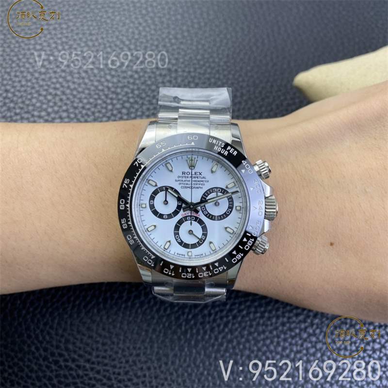 C廠熊貓迪手表怎么辨別