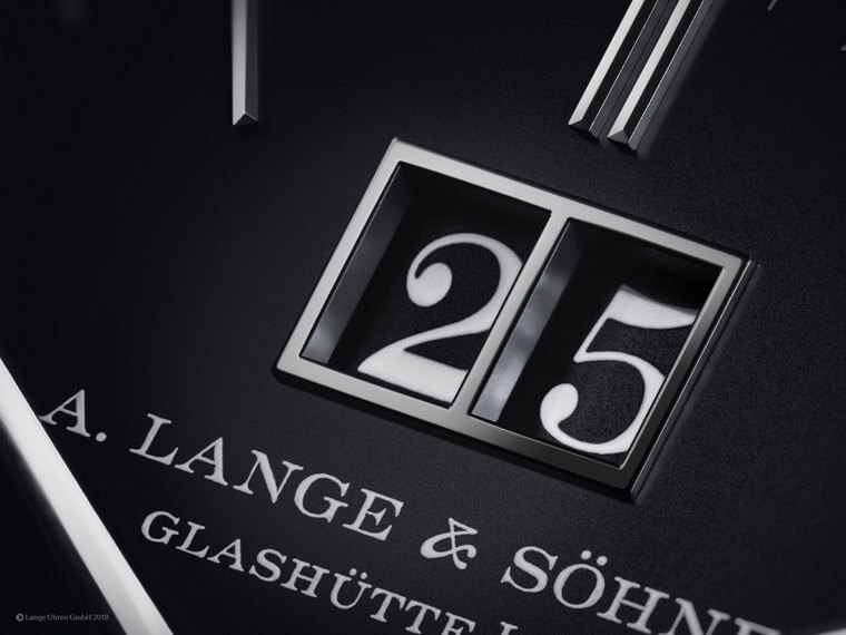 除了大日期這個特色，朗格經(jīng)典款Lange 1還蘊含黃金比例設(shè)計原則？