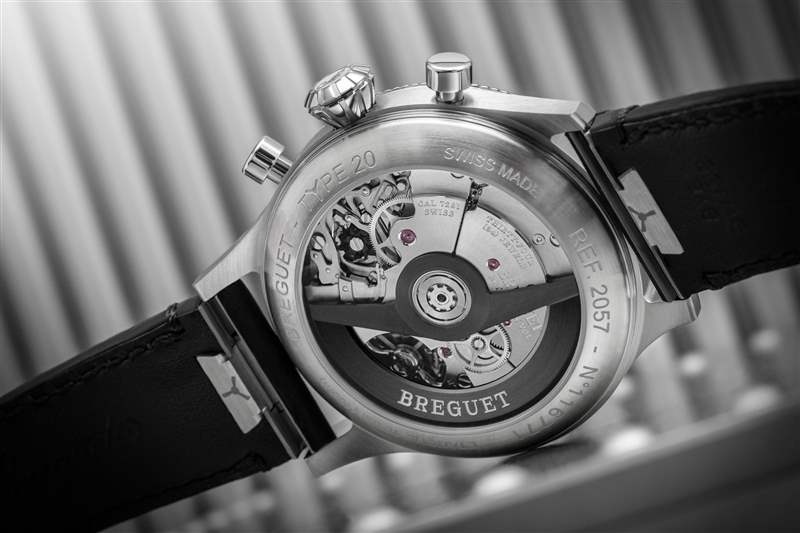 Breguet推出新一代Type XX系列飛返計時碼表：36000vph高頻機(jī)芯
