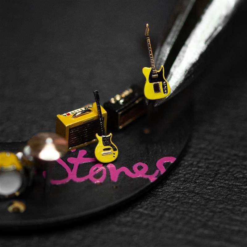 Jaquet Droz推出The Rolling Stones Automaton滾石樂(lè)隊(duì)主題腕表：黑膠唱片與機(jī)巧裝置