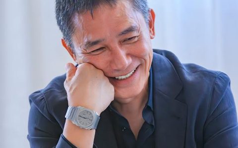 梁朝偉勇奪威尼斯終身成就獎(jiǎng)成亞洲首例手上配飾反映個(gè)人特質(zhì)