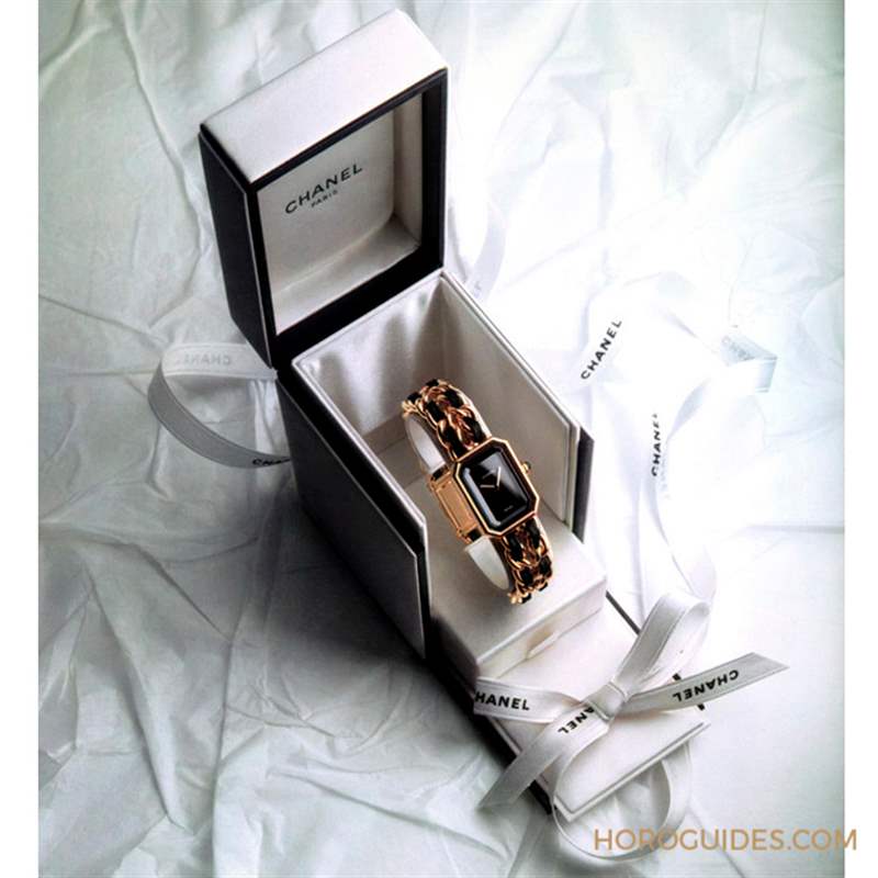 CHANEL - CHANEL Première腕表－原創款形象大使，為什么是Lily-Rose Depp？