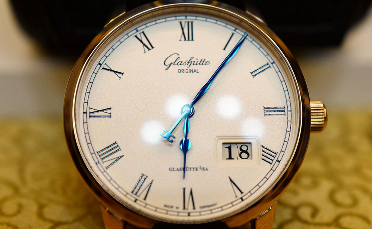 積家格拉蘇蒂哪個好