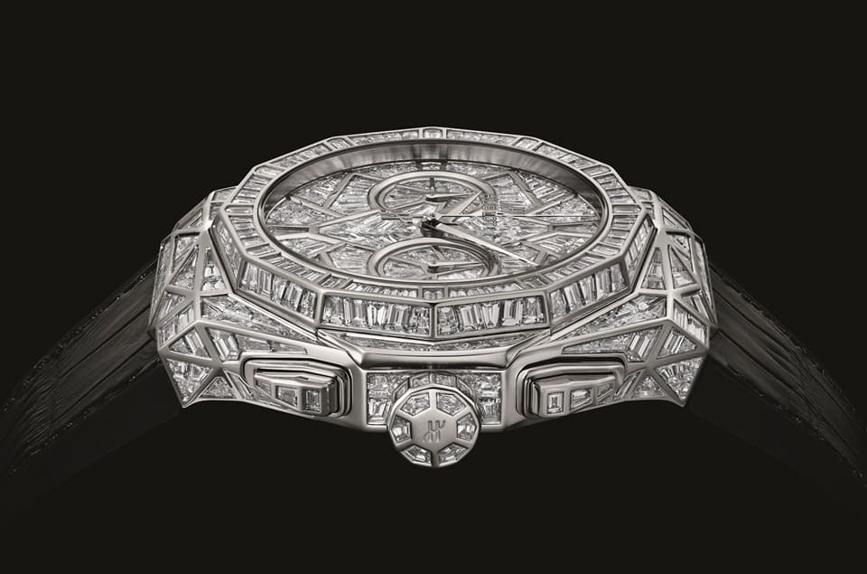 HUBLOT高訂制鉆表盛大來臺展出總價上億掀起奢華運動表風(fēng)潮