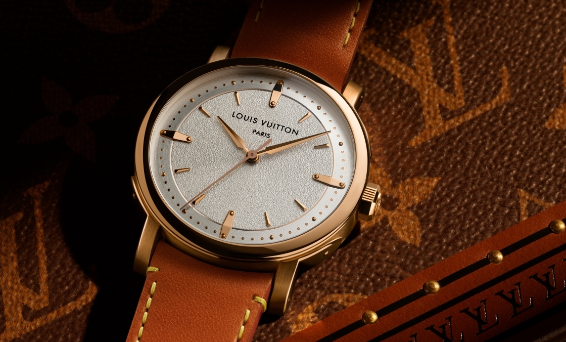 LOUIS VUITTON - 首見簡約大三針，致敬經典LV行李箱|LOUIS VUITTON Escale系列四款新表