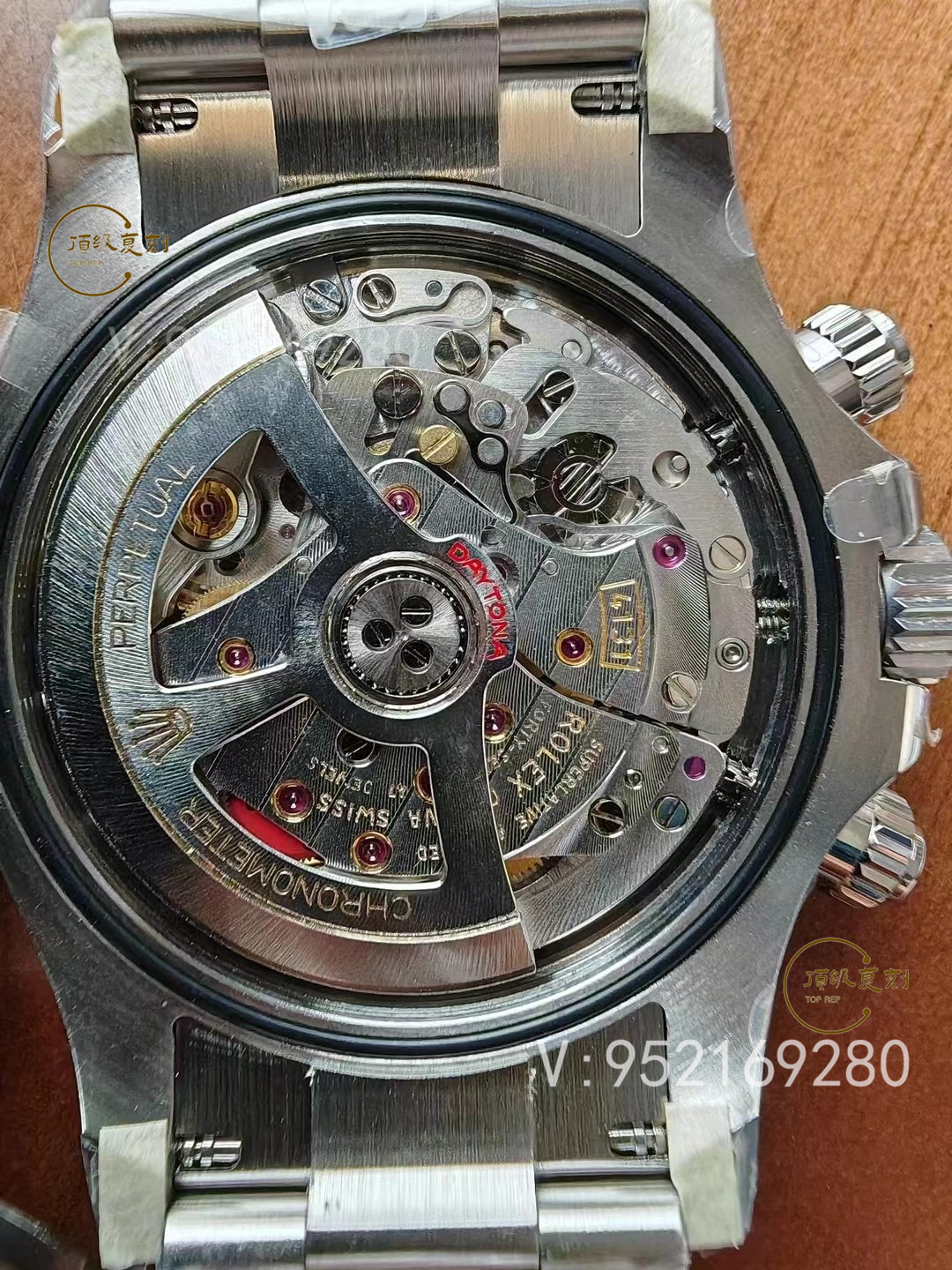 BT廠勞力士迪通拿丹東4131機(jī)芯熊貓迪手表介紹